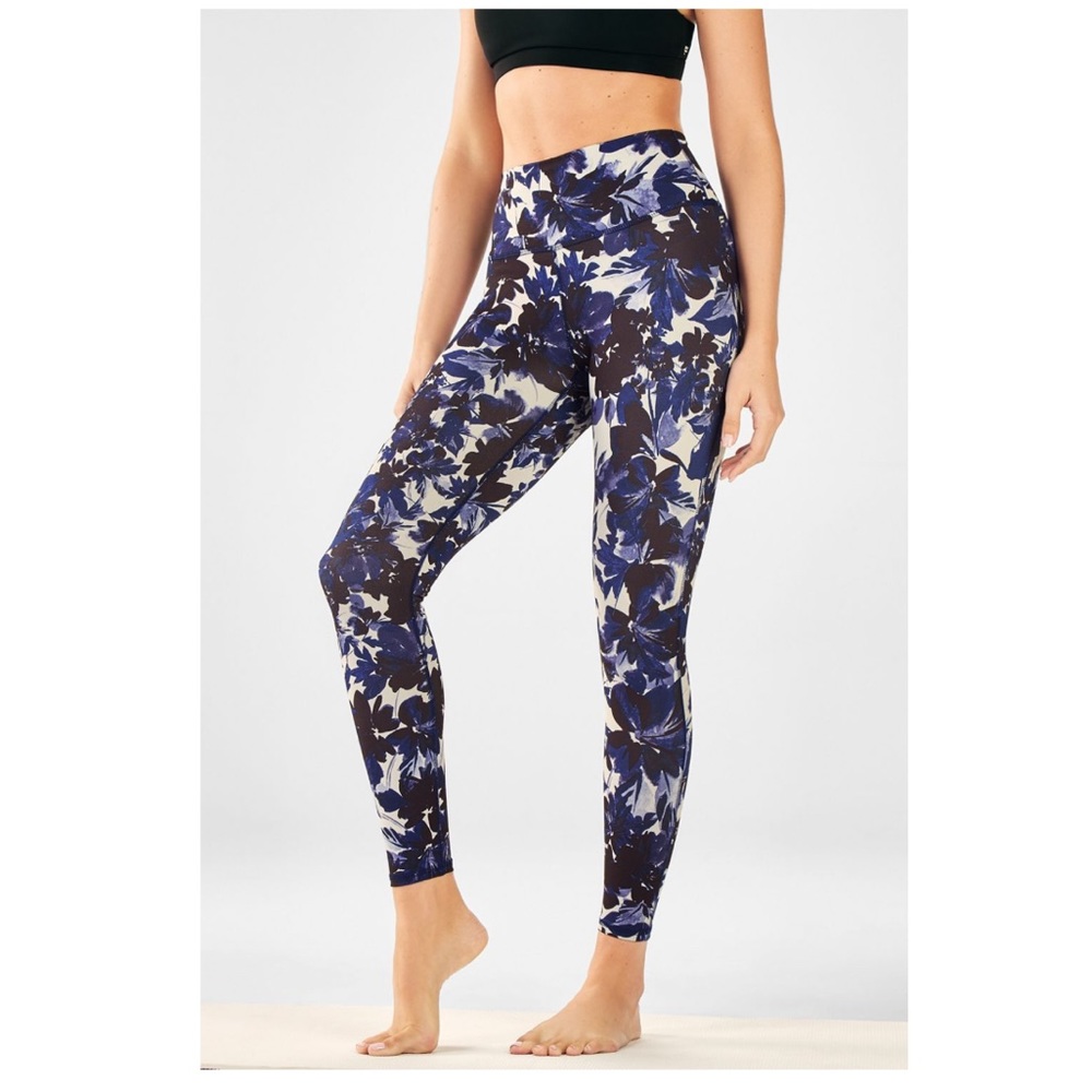 Fabletics High waisted 7/8 powerhold leggings
